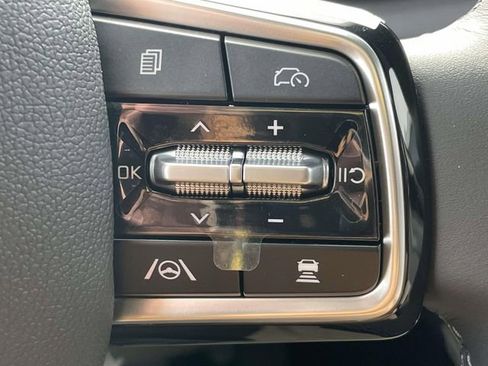 New 2026 Kia Carnival EX image 32