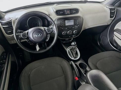 Used 2015 Kia Soul image 27