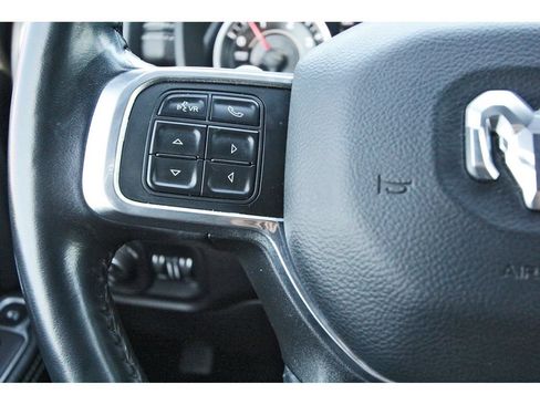 Used 2022 RAM 2500 Laramie AWD/4WD image 18