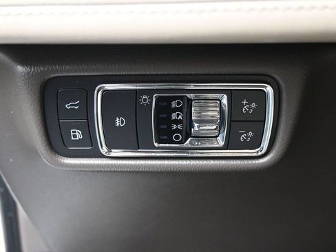 Used 2020 Lincoln Aviator Grand Touring w/ Elements Package Plus AWD/4WD image 11