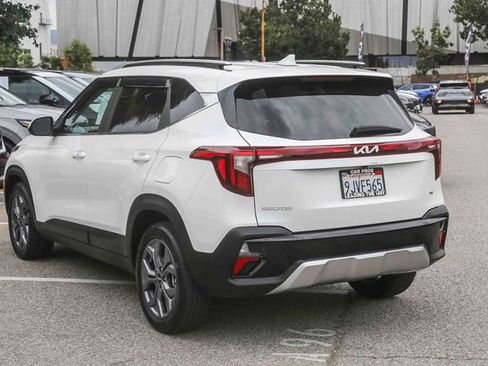 Used 2024 Kia Seltos S AWD/4WD image 8