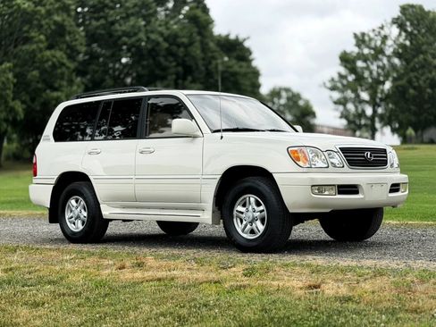 Used 1999 Lexus LX 470 4WD image 2