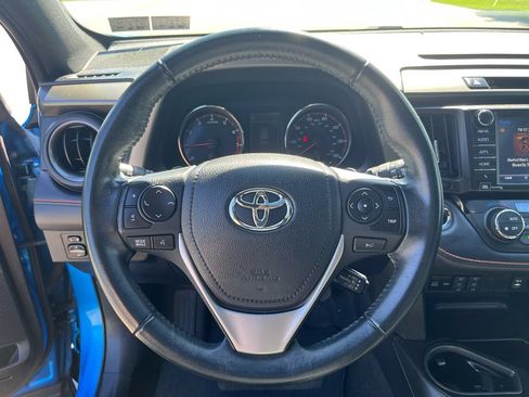 Used 2016 Toyota RAV4 SE AWD/4WD image 16