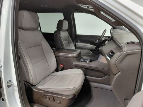Certified 2024 GMC Yukon XL SLT image 27