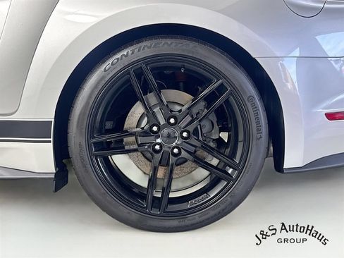 Used 2019 Ford Mustang GT Premium w/ GT Performance Package RWD image 37