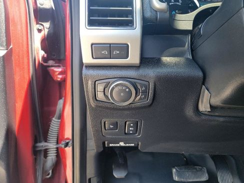 Used 2020 Ford F350 Lariat w/ Lariat Ultimate Package AWD/4WD image 14