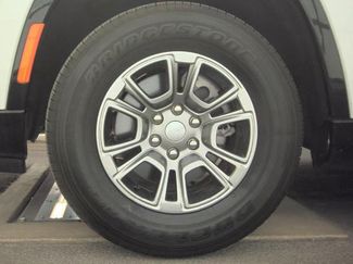 Used 2024 Jeep Wagoneer 2WD video 2