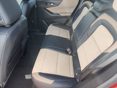New 2026 Chevrolet Equinox ACTIV w/ Convenience Package III FWD image 8