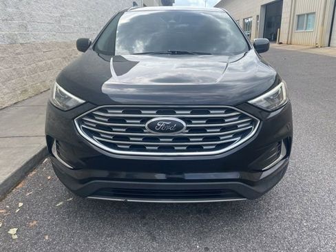 Used 2022 Ford Edge SEL image 2
