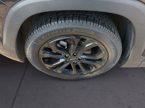 Used 2019 GMC Terrain SLE w/ Driver Convenience Package image 14