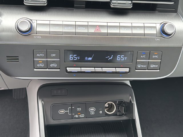 New 2026 Hyundai Kona Limited FWD image 33