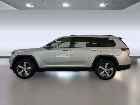 Used 2021 Jeep Grand Cherokee L Limited w/ Trailer Tow Group (B) AWD/4WD image 2