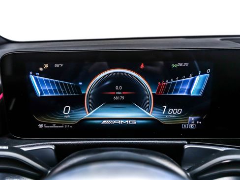 Used 2022 Mercedes-Benz GLB 35 AMG 4MATIC image 19