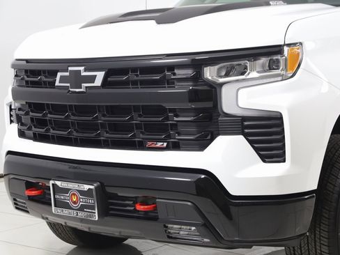 Used 2024 Chevrolet Silverado 1500 LT Trail Boss image 51