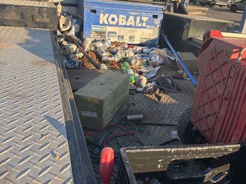 Used 2024 Chevrolet Silverado 3500 LT w/ Convenience Package image 7