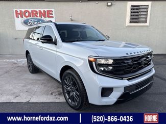 New 2025 Ford Expedition Platinum w/ Stealth Performance Package video 1