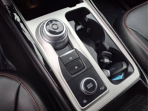 Used 2023 Ford Explorer ST-Line image 24