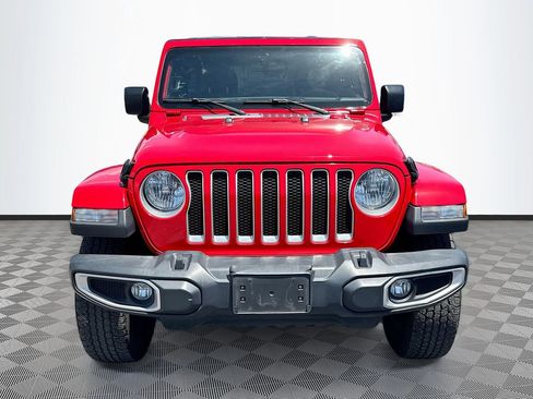 Used 2022 Jeep Wrangler Unlimited Sahara w/ Cold Weather Group AWD/4WD image 2