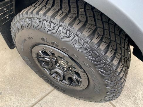 Used 2024 Ford Bronco Wildtrak AWD/4WD image 10