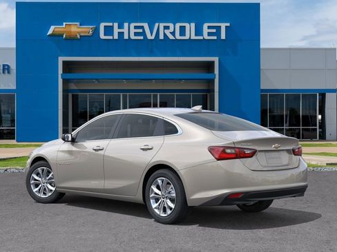 New 2024 Chevrolet Malibu LT FWD image 3