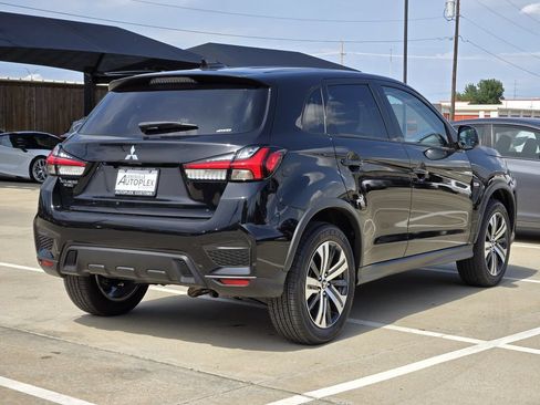 Used 2026 Mitsubishi Outlander Sport ES AWD/4WD image 4