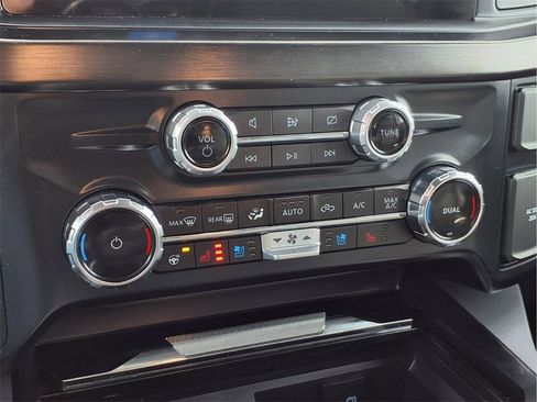 Used 2024 Ford F350 Lariat w/ Lariat Ultimate Package image 7