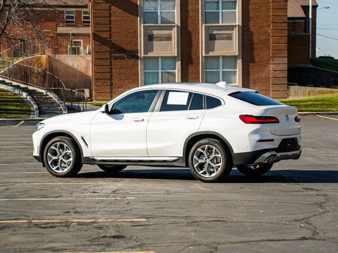 Used 2023 BMW X4 xDrive30i w/ Premium Package image 7