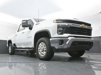 Used 2025 Chevrolet Silverado 2500 LT AWD/4WD video 1