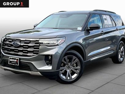 Used 2025 Ford Explorer Active w/ Active Comfort Package