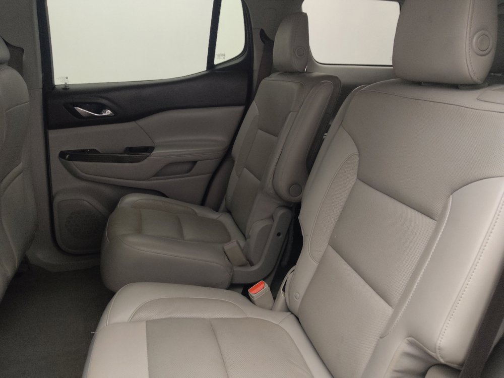 Used 2018 GMC Acadia SLT FWD image 18