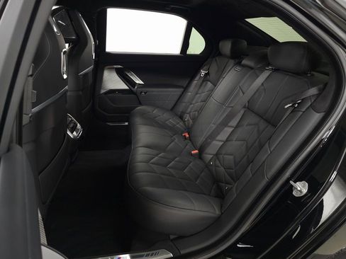 Used 2025 BMW 760i xDrive w/ Executive Package AWD/4WD image 45