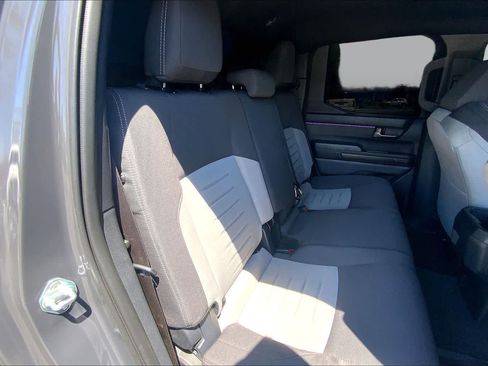Used 2026 Toyota Tacoma TRD Off-Road AWD/4WD image 19