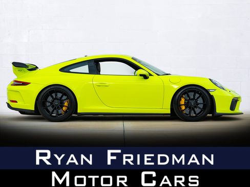 Used 2018 Porsche 911 GT3 RWD image 1