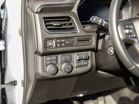 Used 2024 Chevrolet Tahoe RST w/ Luxury Package image 23