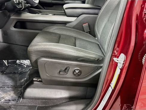 Used 2019 RAM 1500 Big Horn AWD/4WD image 25