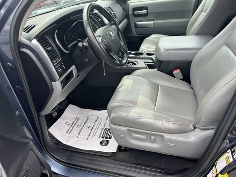 Used 2019 Toyota Sequoia Limited AWD/4WD image 16