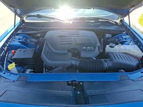 Used 2021 Dodge Challenger SXT w/ Plus Package RWD image 29