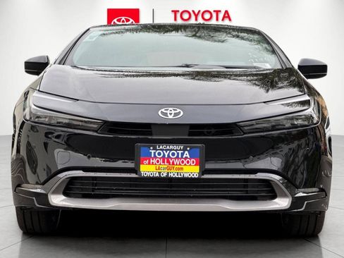 New 2026 Toyota Prius XLE image 8