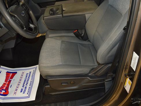 Used 2023 Ford F150 XLT image 15