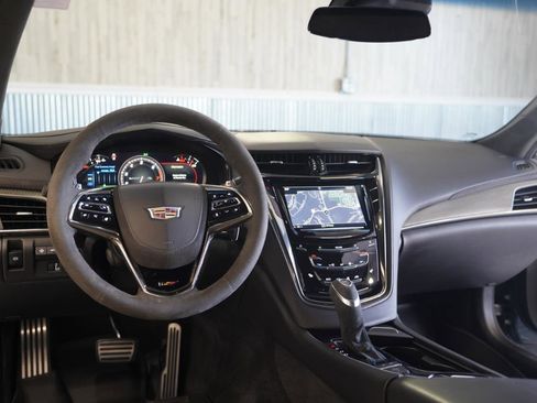 Used 2016 Cadillac CTS V w/ Carbon Fiber Package RWD image 11