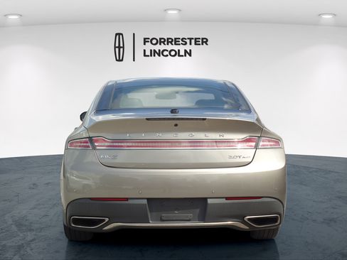 Used 2019 Lincoln MKZ Reserve w/ Luxury Package AWD/4WD image 4
