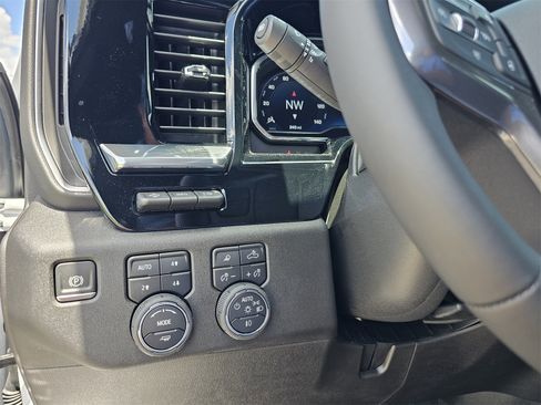 New 2025 Chevrolet Silverado 2500 High Country w/ Technology Package image 24