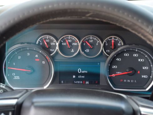 Used 2022 Chevrolet Silverado 2500 LT w/ Convenience Package AWD/4WD image 9