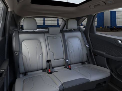 New 2026 Ford Escape SE w/ PHEV Premium Package FWD image 11