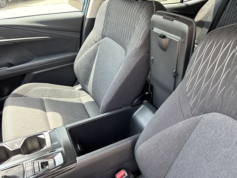 Used 2025 Toyota Camry LE w/ Convenience Package AWD/4WD image 25