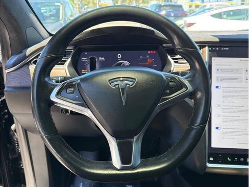 Used 2017 Tesla Model X 100D AWD/4WD image 8
