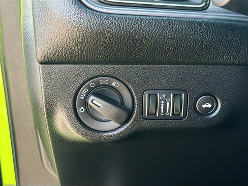 Used 2023 Dodge Challenger SRT Hellcat image 29