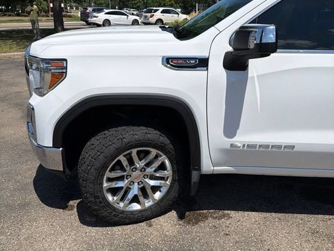 Used 2020 GMC Sierra 1500 SLT w/ SLT Premium Plus Package AWD/4WD image 4