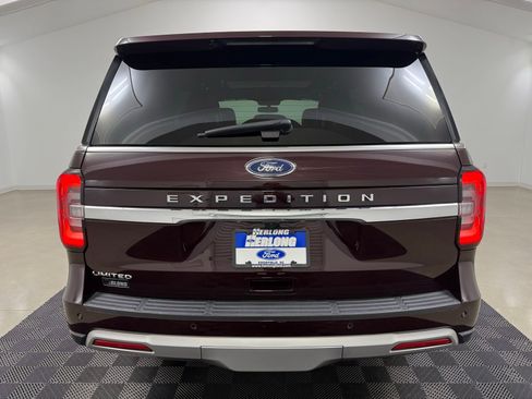 Used 2024 Ford Expedition Limited image 6