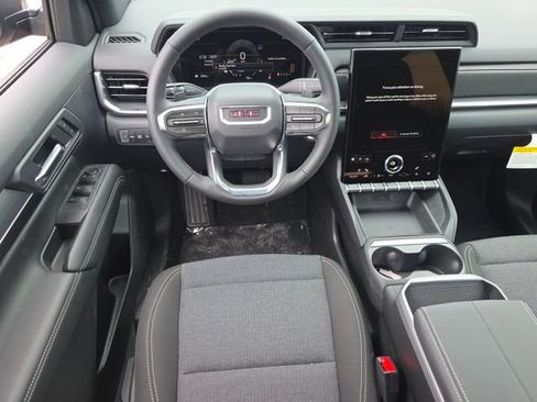 New 2026 GMC Terrain Elevation w/ Technology Package II image 3